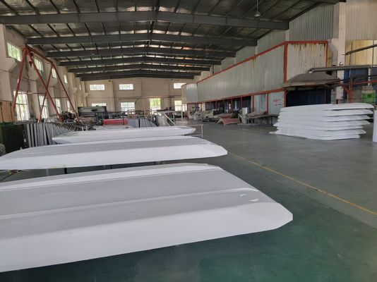 Caixa de fibra de vidro com resistência UV e resistência ao fogo com revestimento Ge ou superfície pintada
