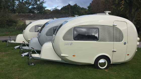 Concha de carroceria de RV de fibra de vidro durável para reboque de viagem e caravana leve