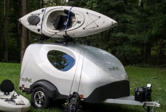 Carroceria de RV moldada em peça única, concha de campista FRP personalizável à prova d'água e resistente à corrosão