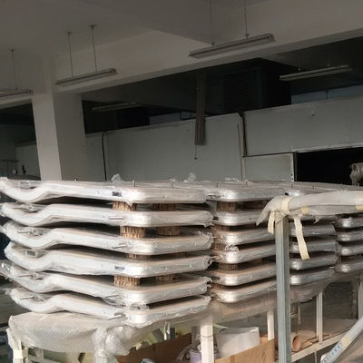 Peças de automóveis personalizadas de fibra de vidro resistentes ao fogo para suas especificações
